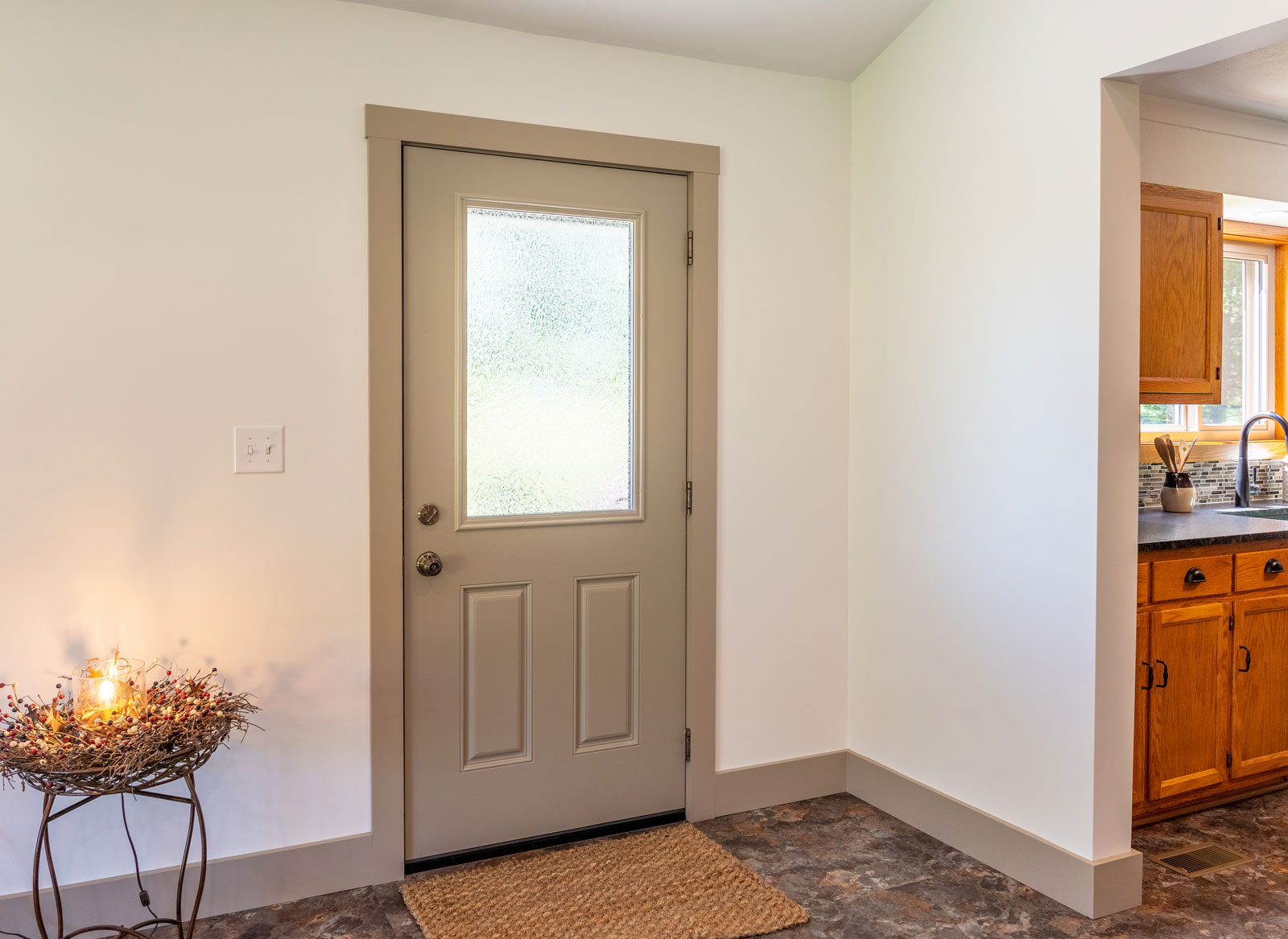 Heritage™ 430-2P Smooth Fiberglass Door In Sandstone With Gluechip Privacy Glass