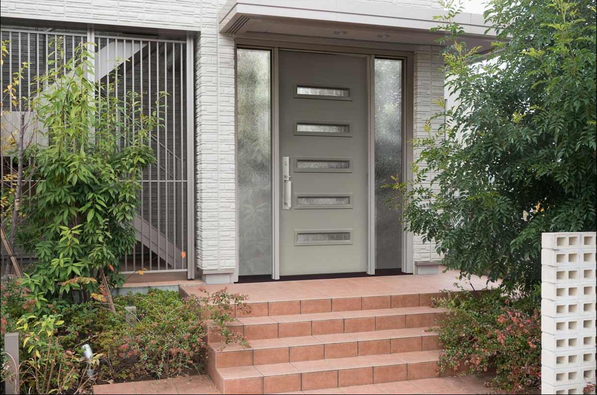 Legacy™ 115 In Sandstone With Privacy Glass