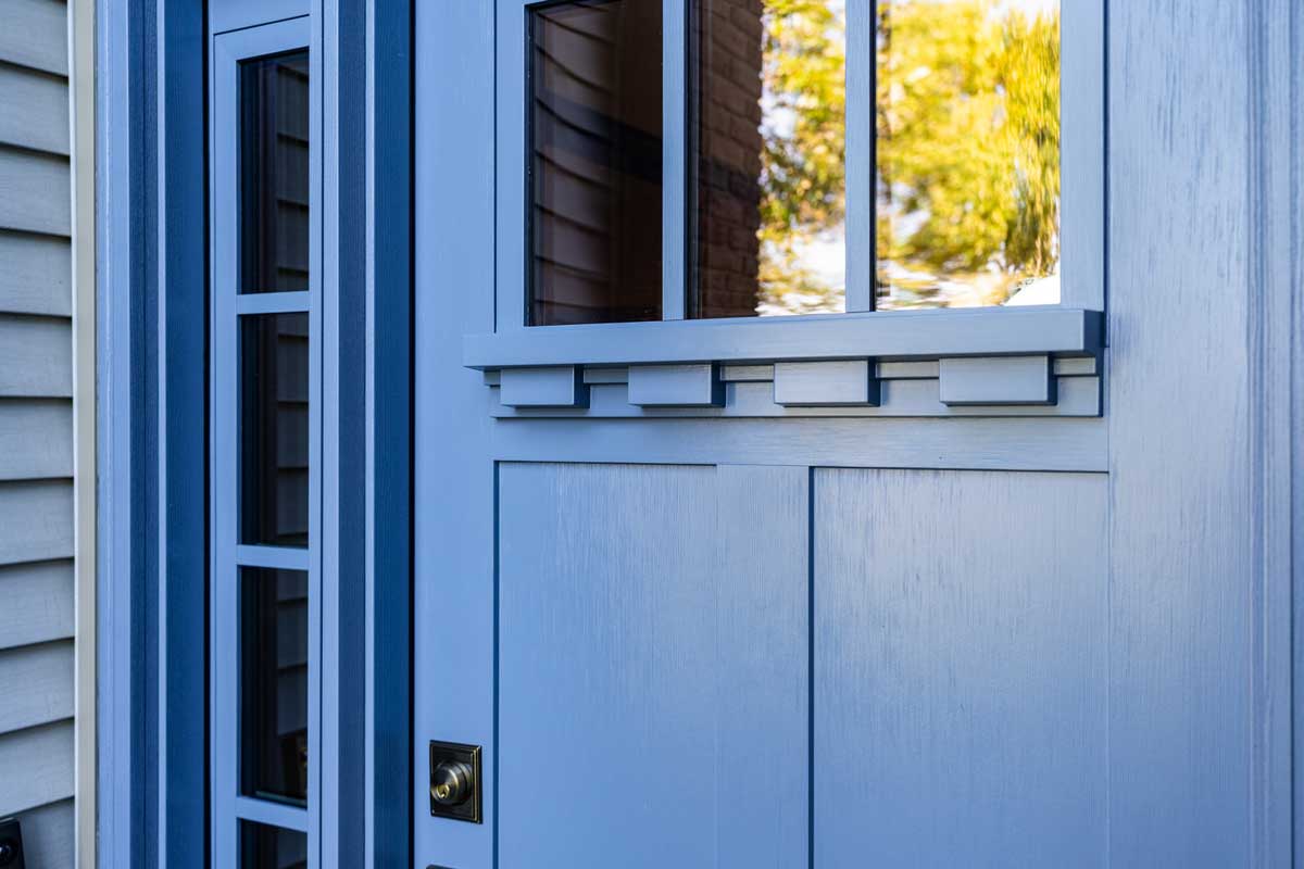 Signet® Fir 420DS In Blueberry With Dentil Shelf And Simulated Divided Lites
